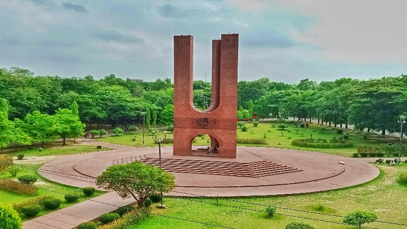 প্রকৃতির কোলে জ্ঞানচর্চা, ঐতিহ্য ও তারুণ্যের অনন্য ঠিকানা জাহাঙ্গীরনগর বিশ্ববিদ্যালয়